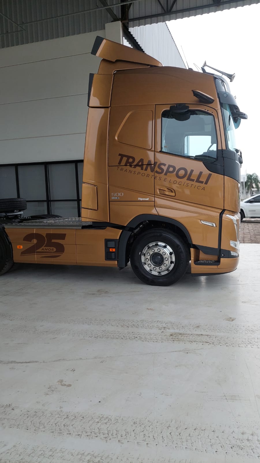 volvo fh.jpg